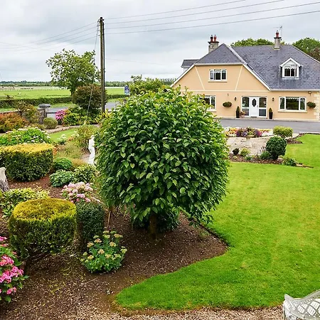 Bed & Breakfast Ballykisteen 4*