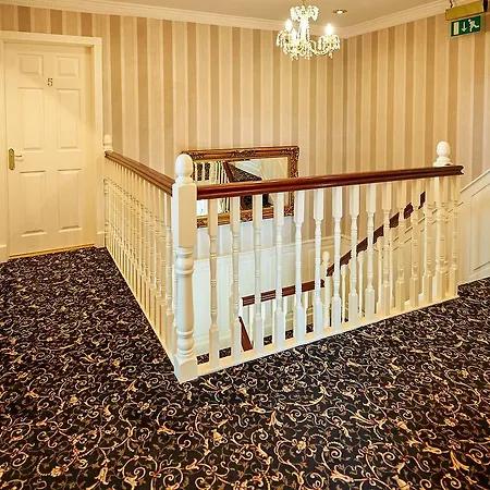 Bed & Breakfast Ballykisteen Tipperary